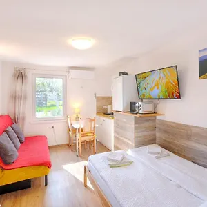 New With Aircon & Free Parking Lubiana