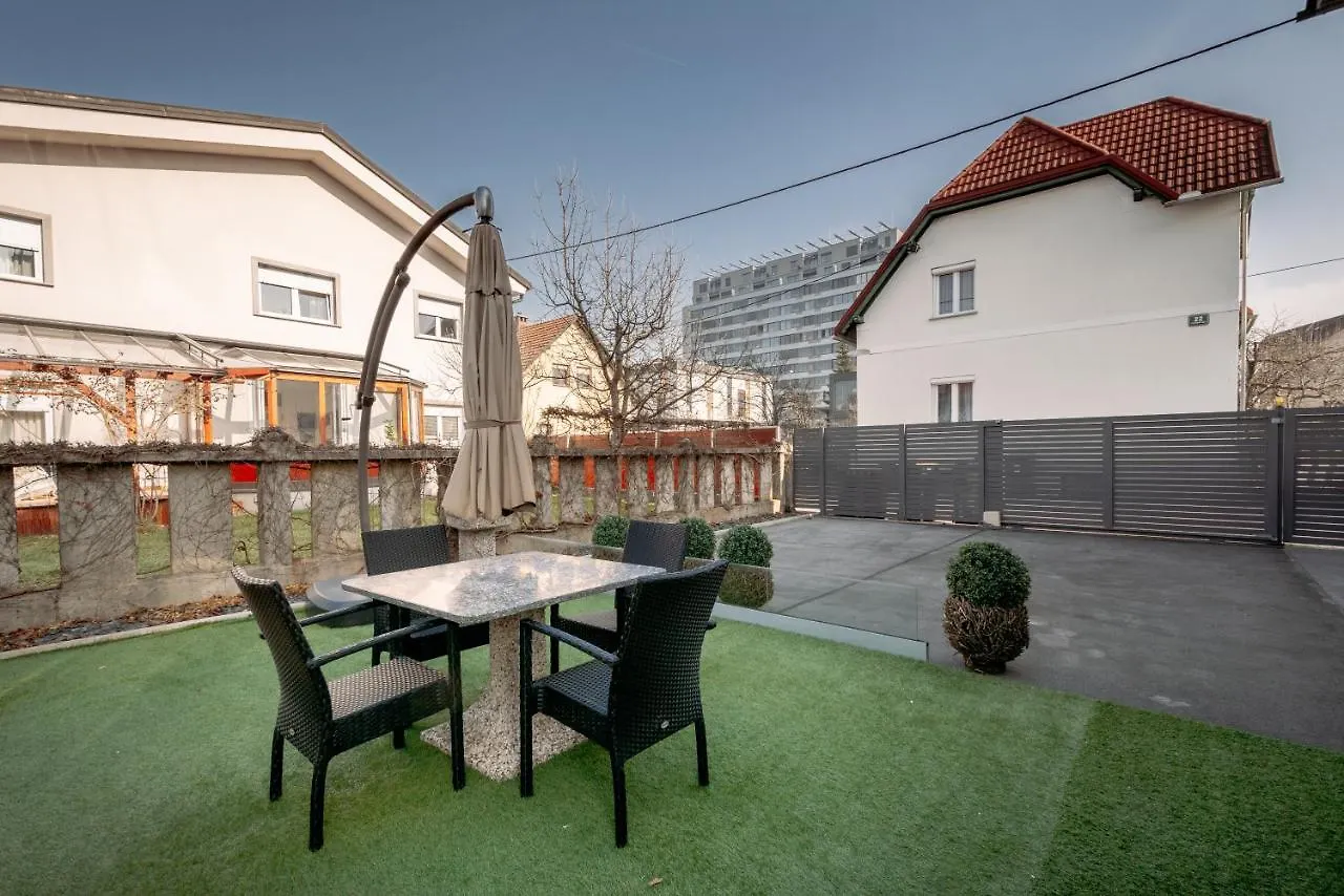 Apartments In Villa Olimp Ljubljana
